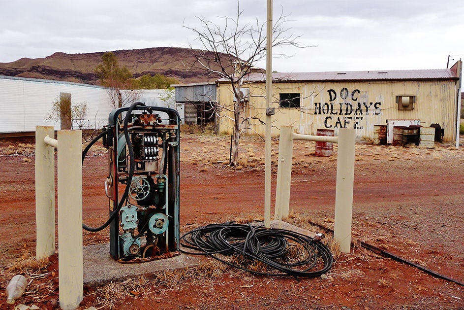 Gas station landscape, image credit to Wikimedia Commons